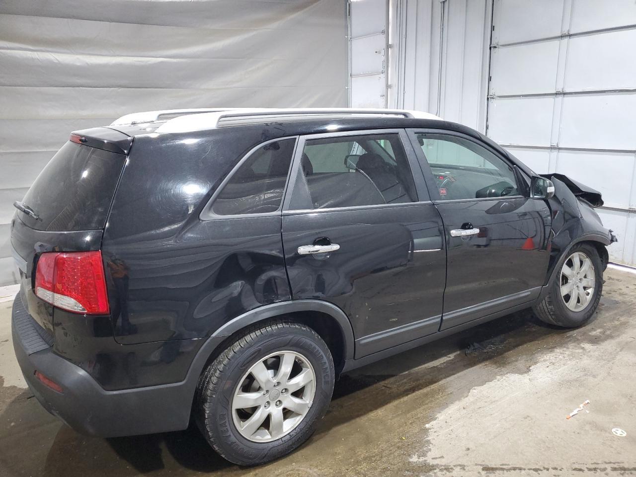 2013 KIA SORENTO