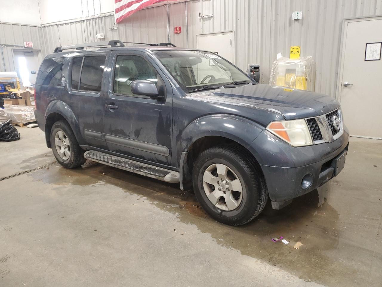2005 NISSAN PATHFINDER