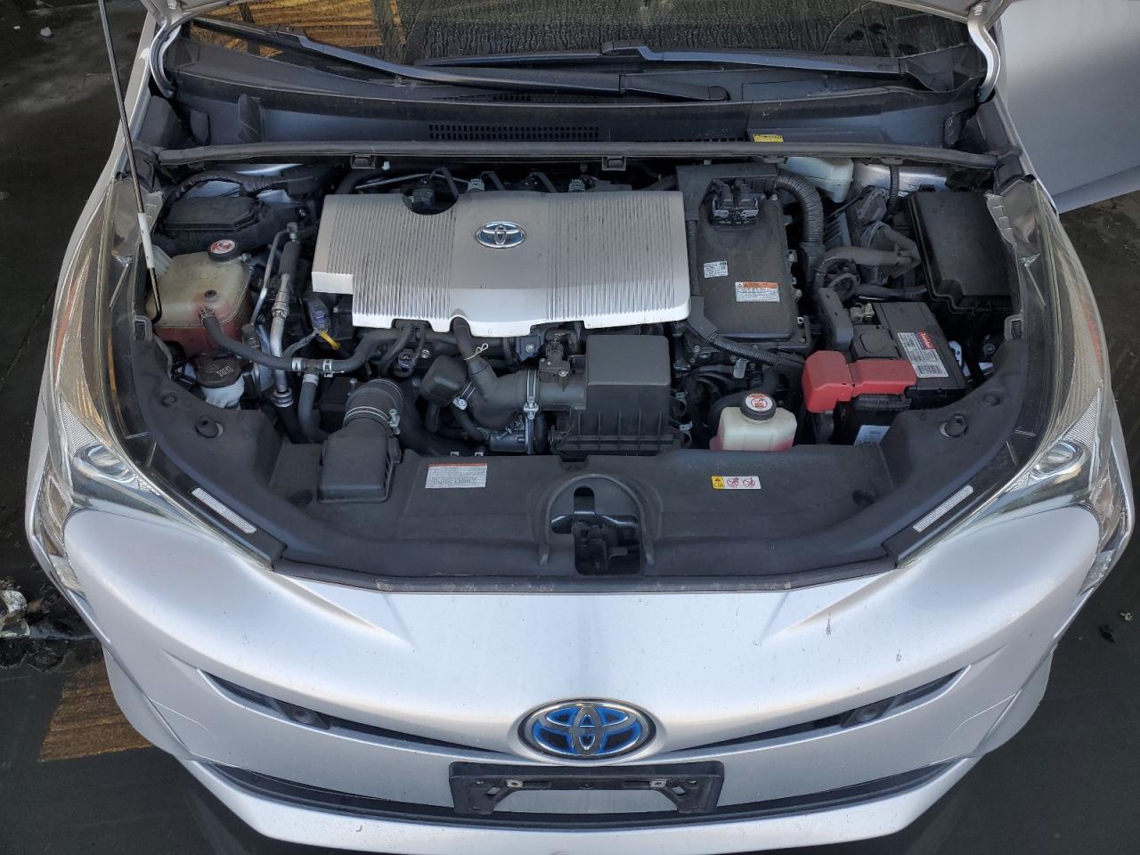 2018 TOYOTA PRIUS