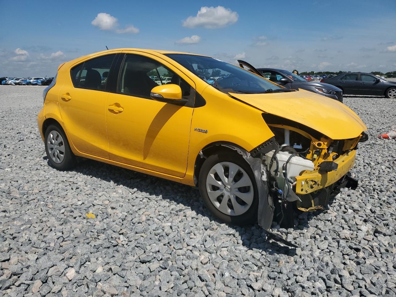2014 TOYOTA Prius c