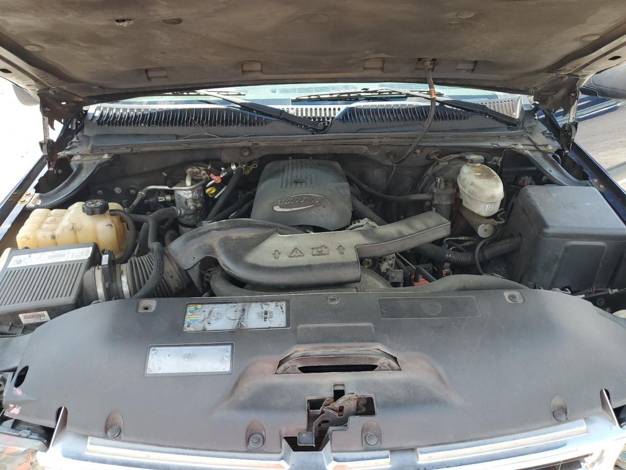 2003 CHEVROLET Tahoe