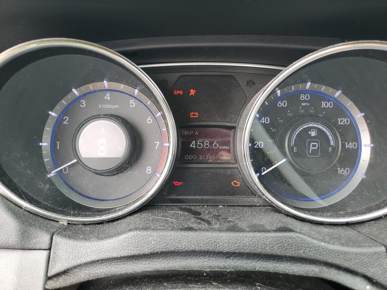 2011 HYUNDAI SONATA
