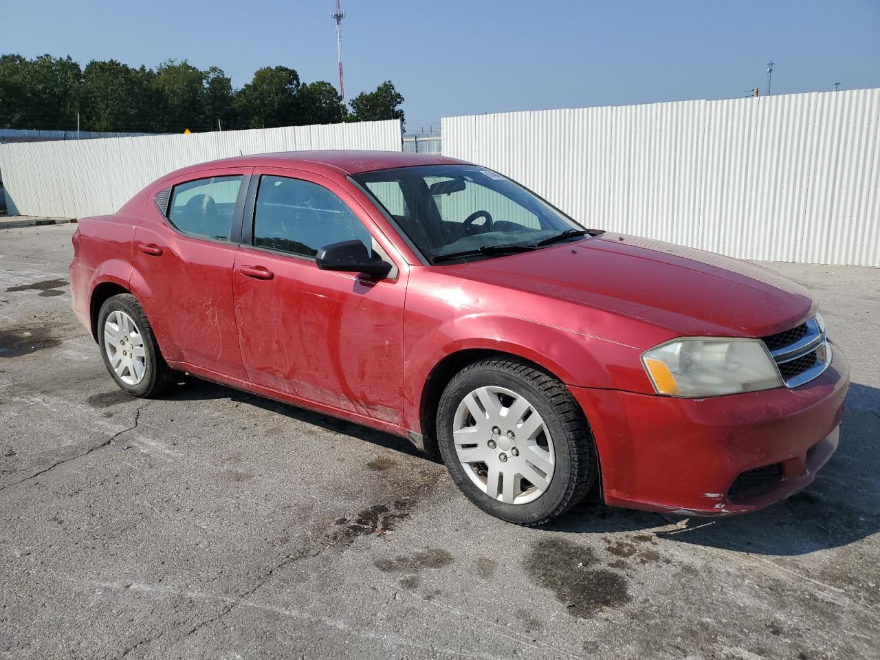 2013 DODGE Avenger