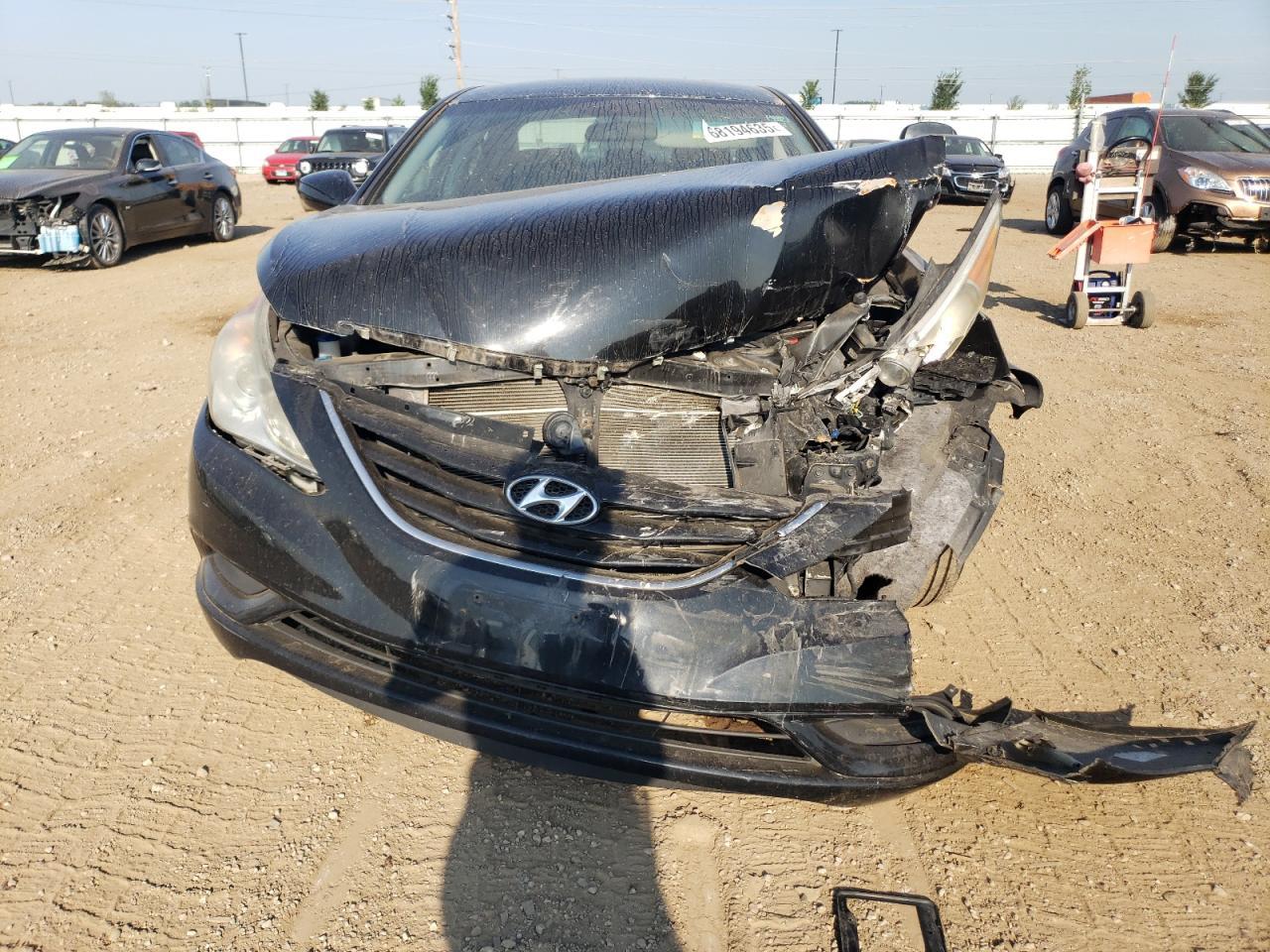 2011 HYUNDAI SONATA