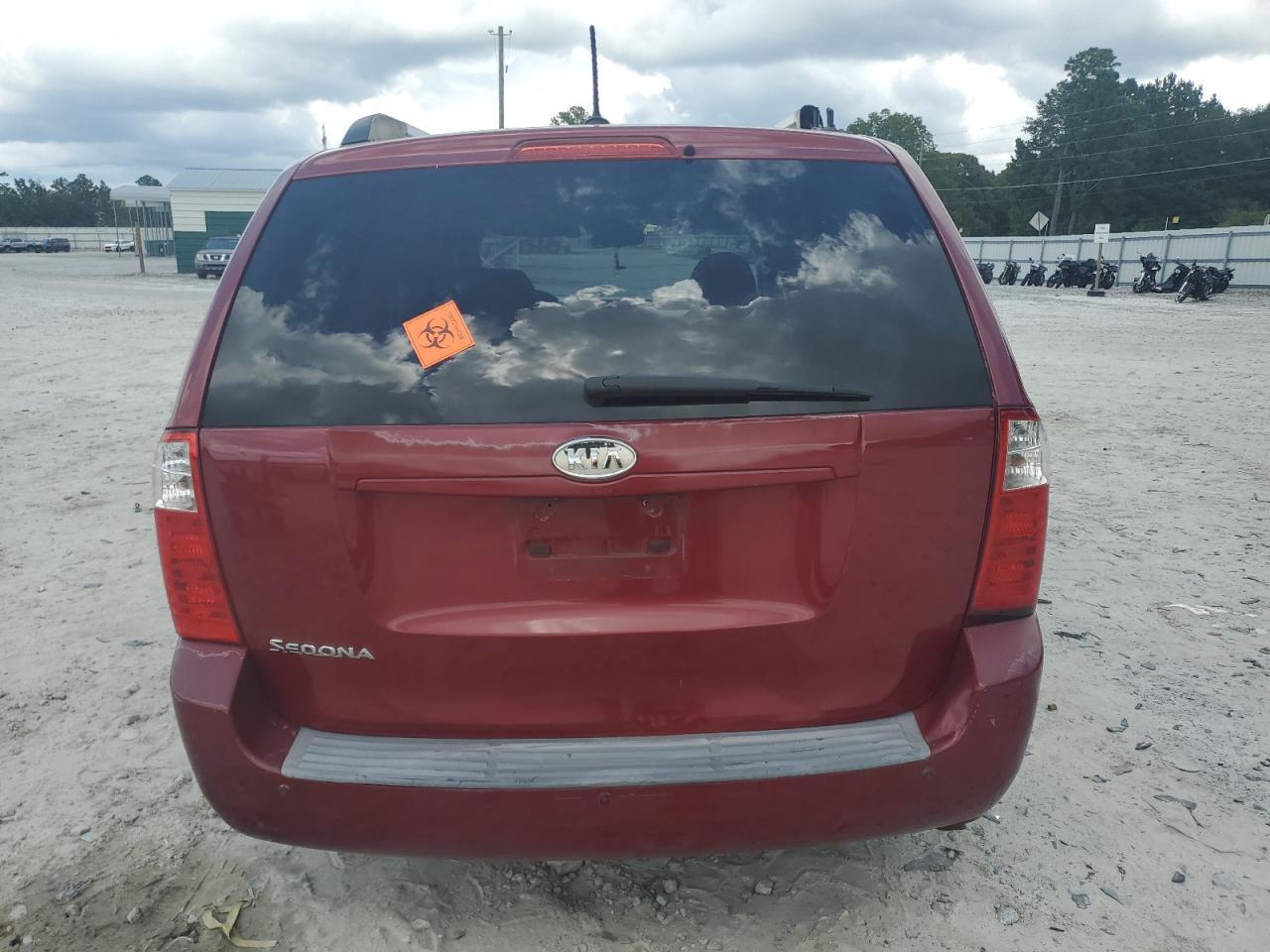 2010 KIA SEDONA