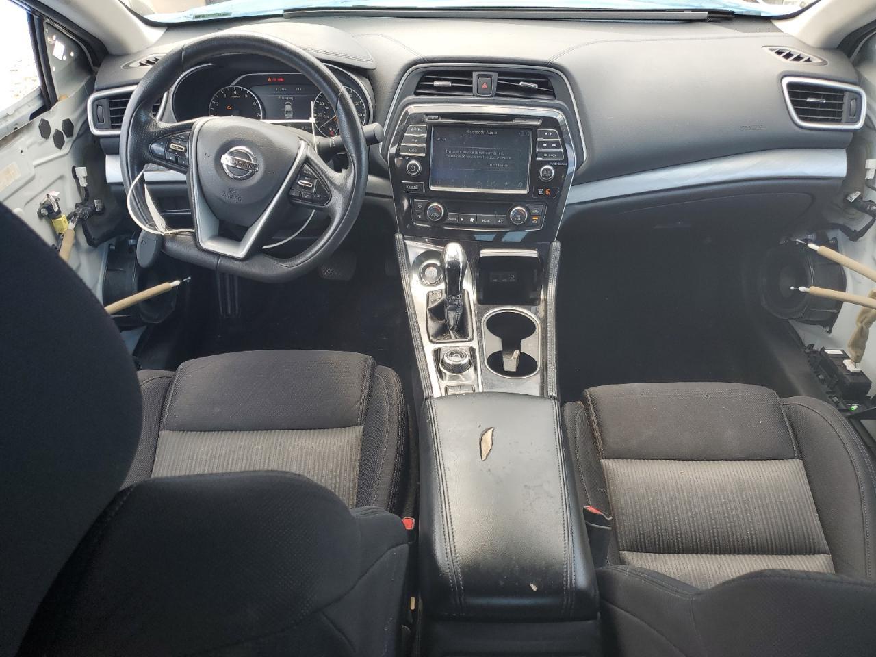 2016 NISSAN Maxima