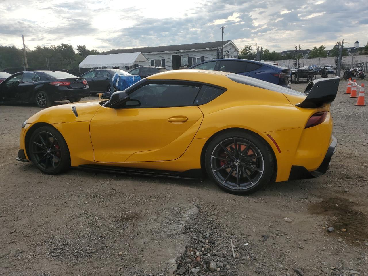 2023 TOYOTA Supra