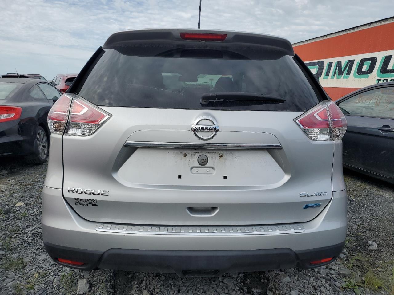 2015 NISSAN ROGUE