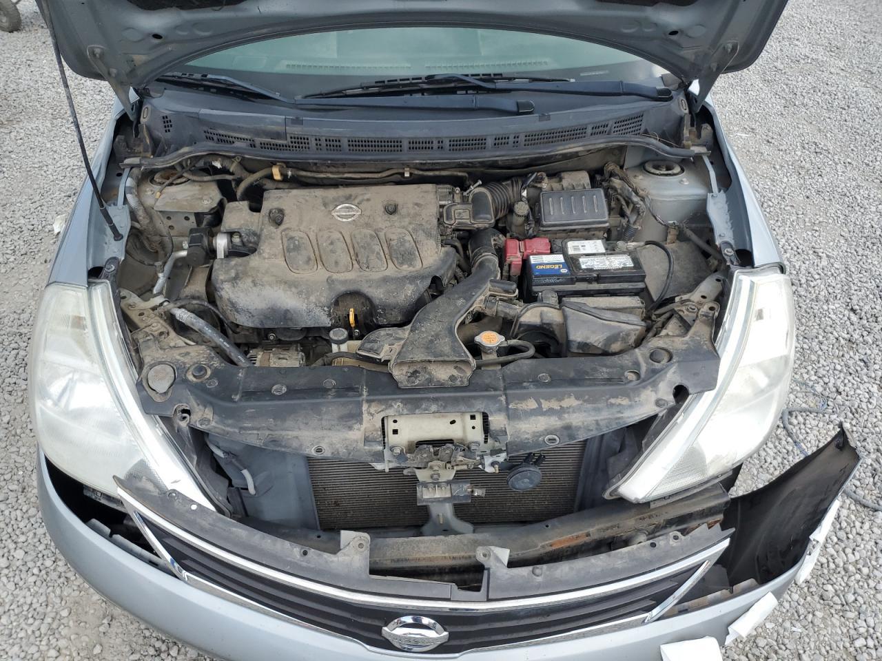 2011 NISSAN VERSA