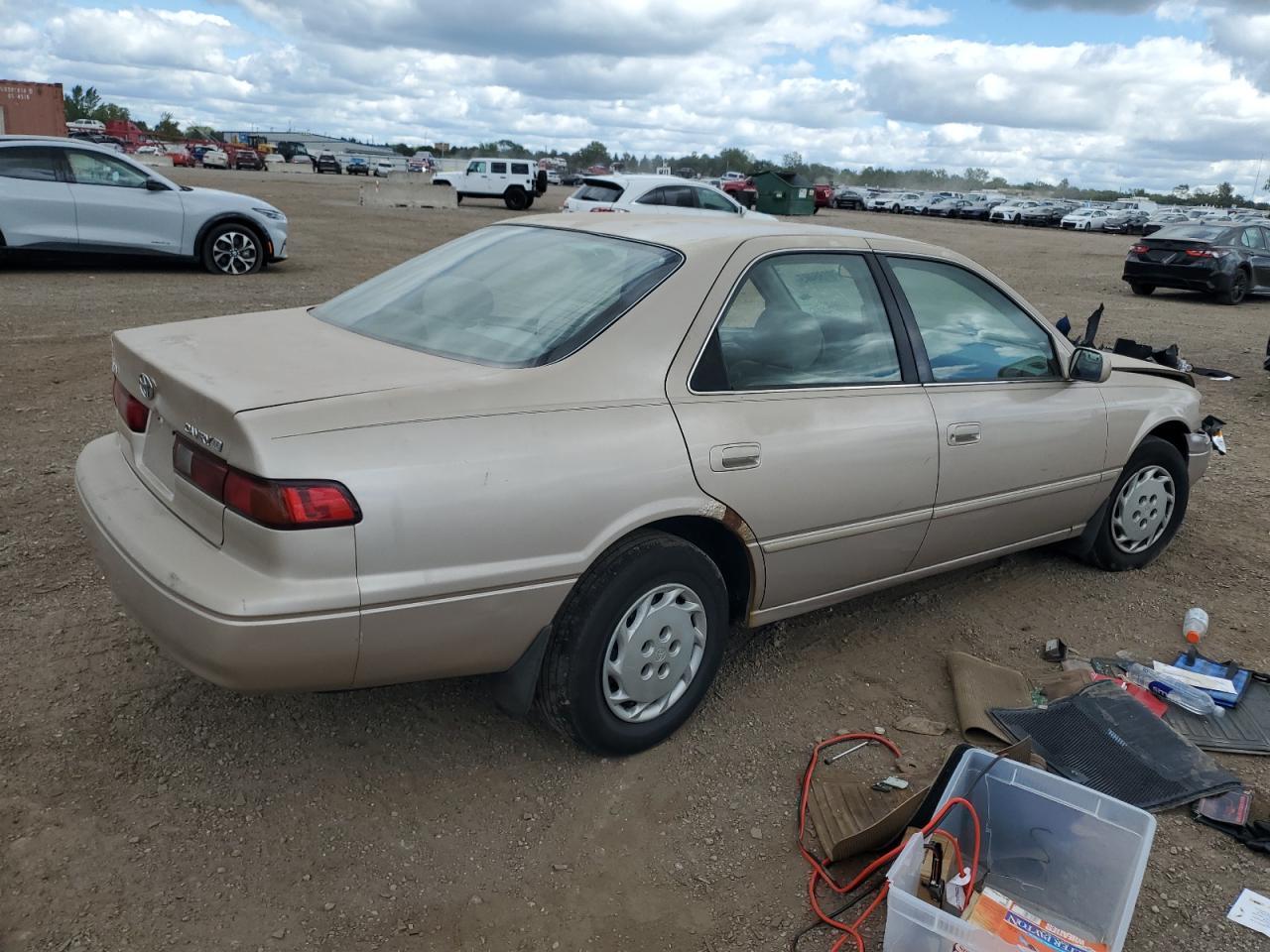1999 TOYOTA CAMRY