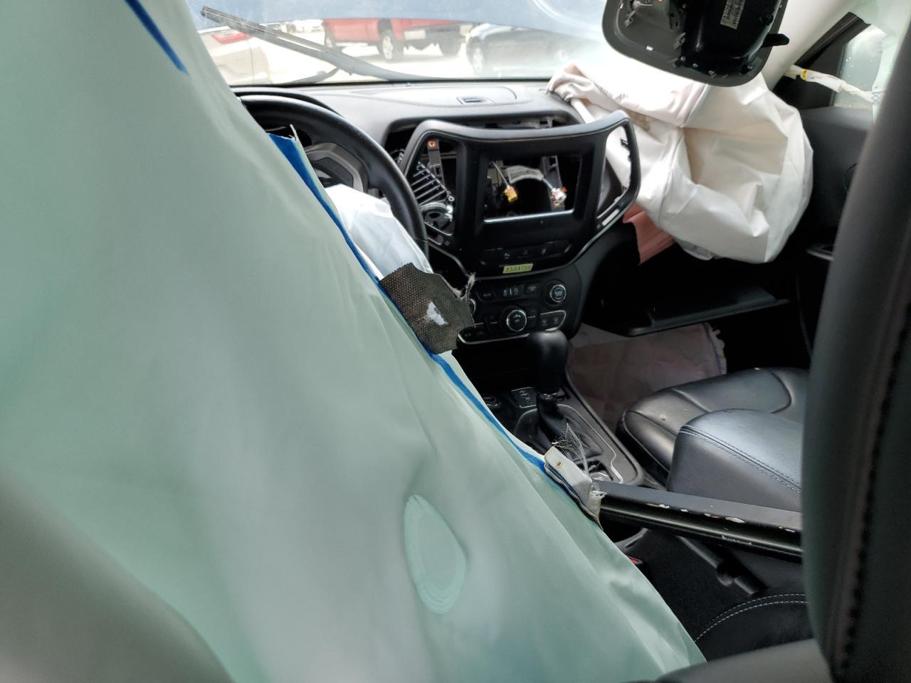 2021 JEEP CHEROKEE