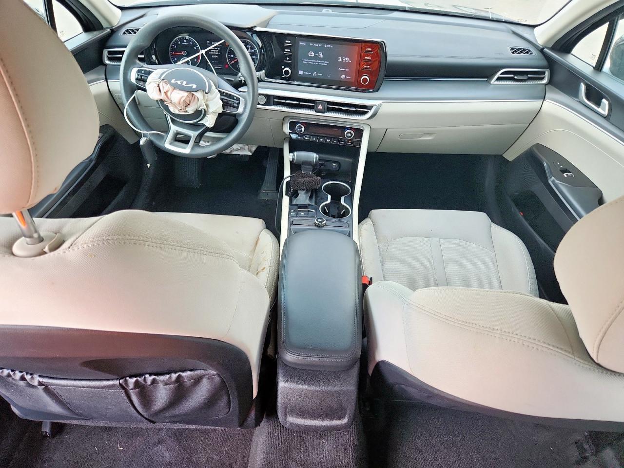 2022 KIA K5