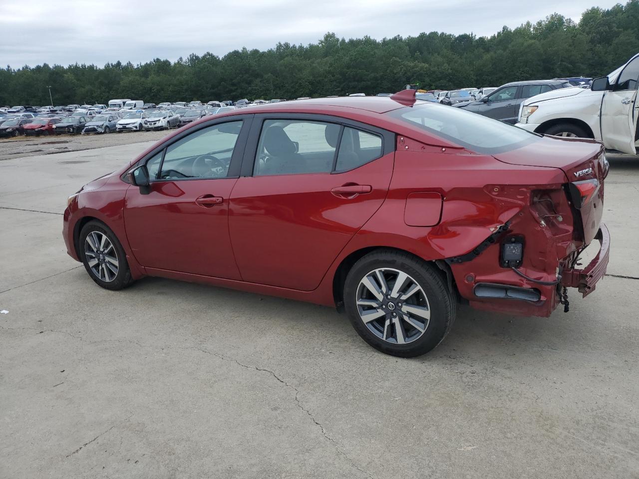 2020 NISSAN VERSA