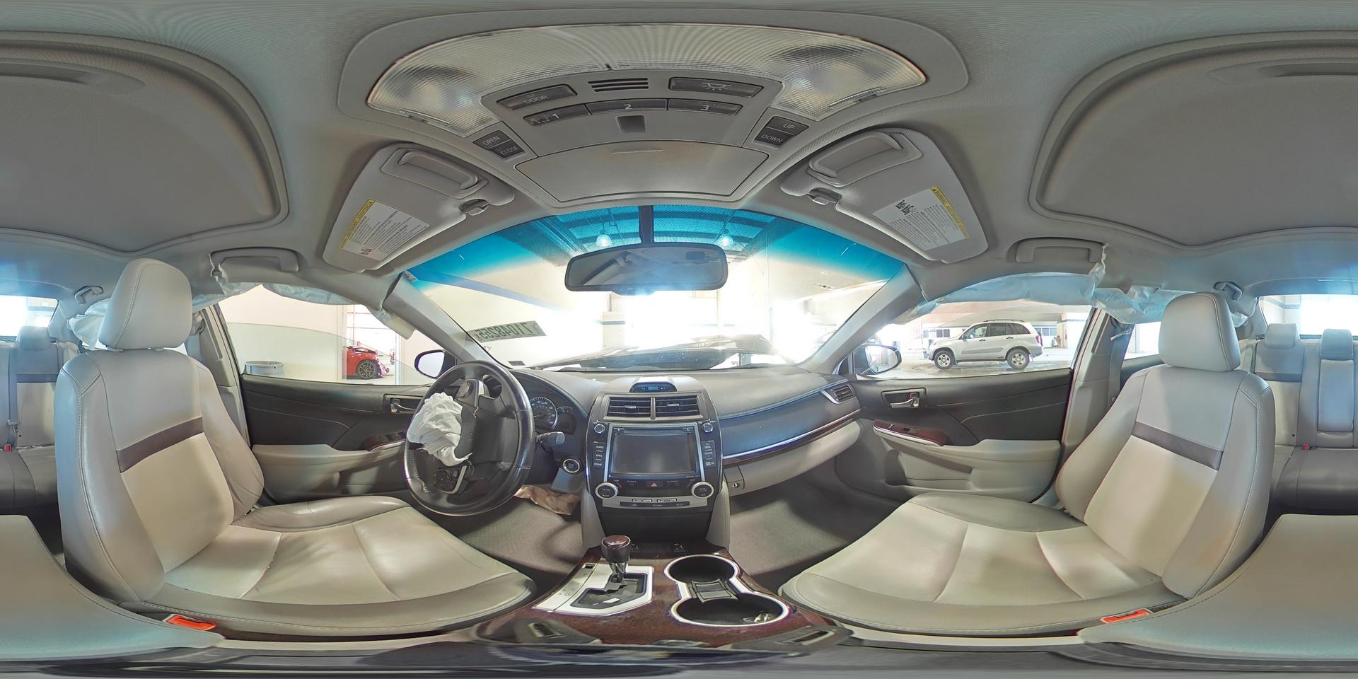 2014 TOYOTA CAMRY