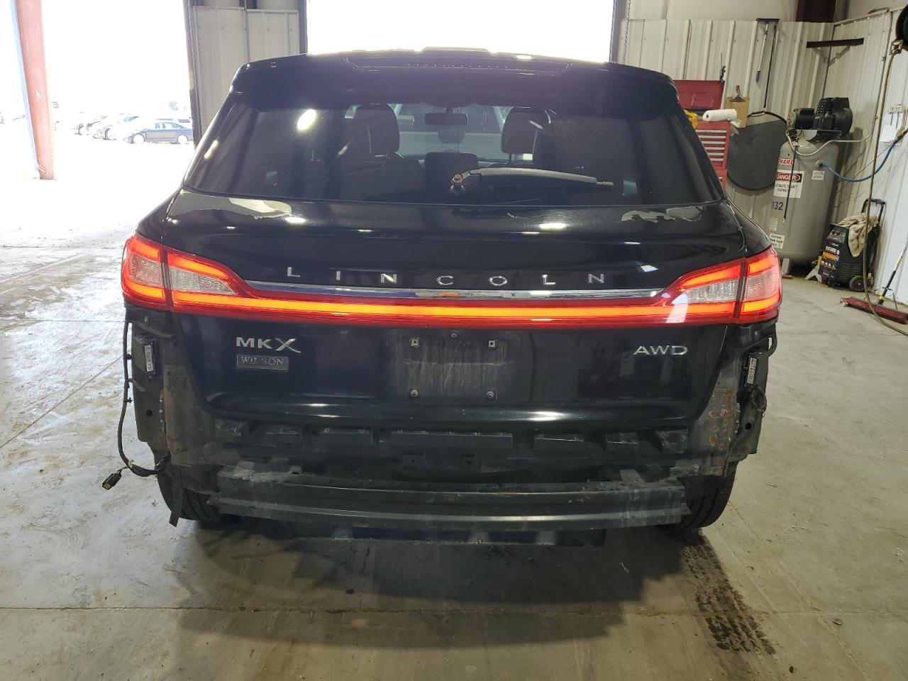 2017 LINCOLN MKX