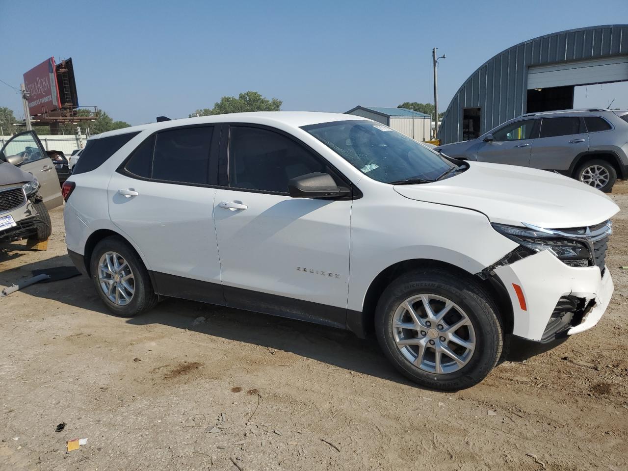 2022 CHEVROLET EQUINOX