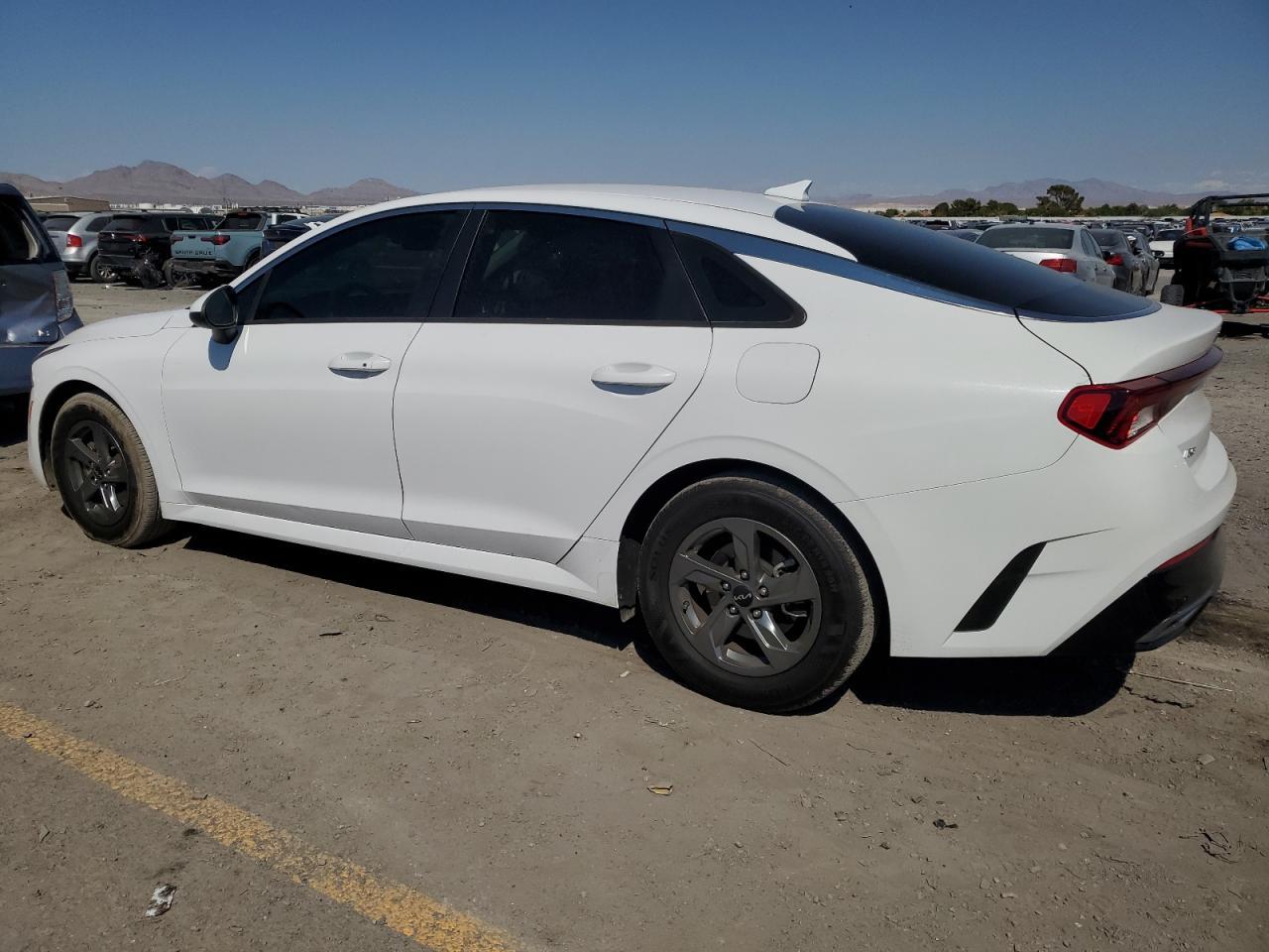 2022 KIA K5