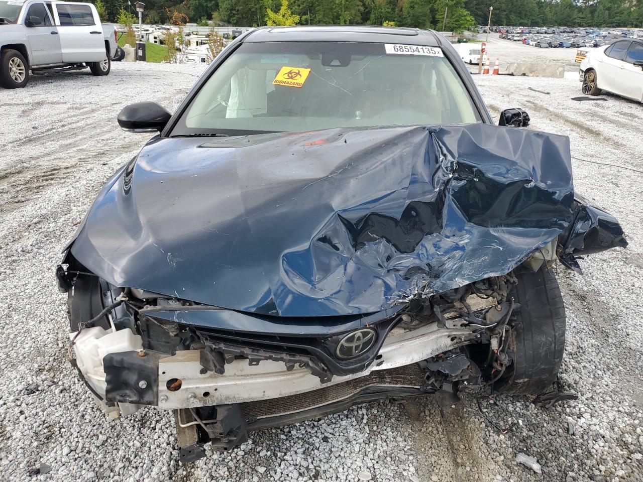 2018 TOYOTA CAMRY