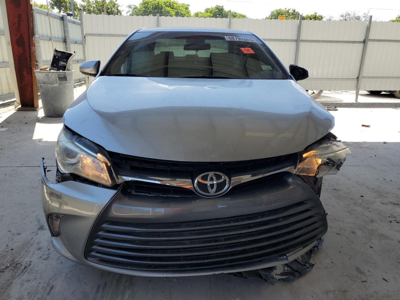 2017 TOYOTA CAMRY