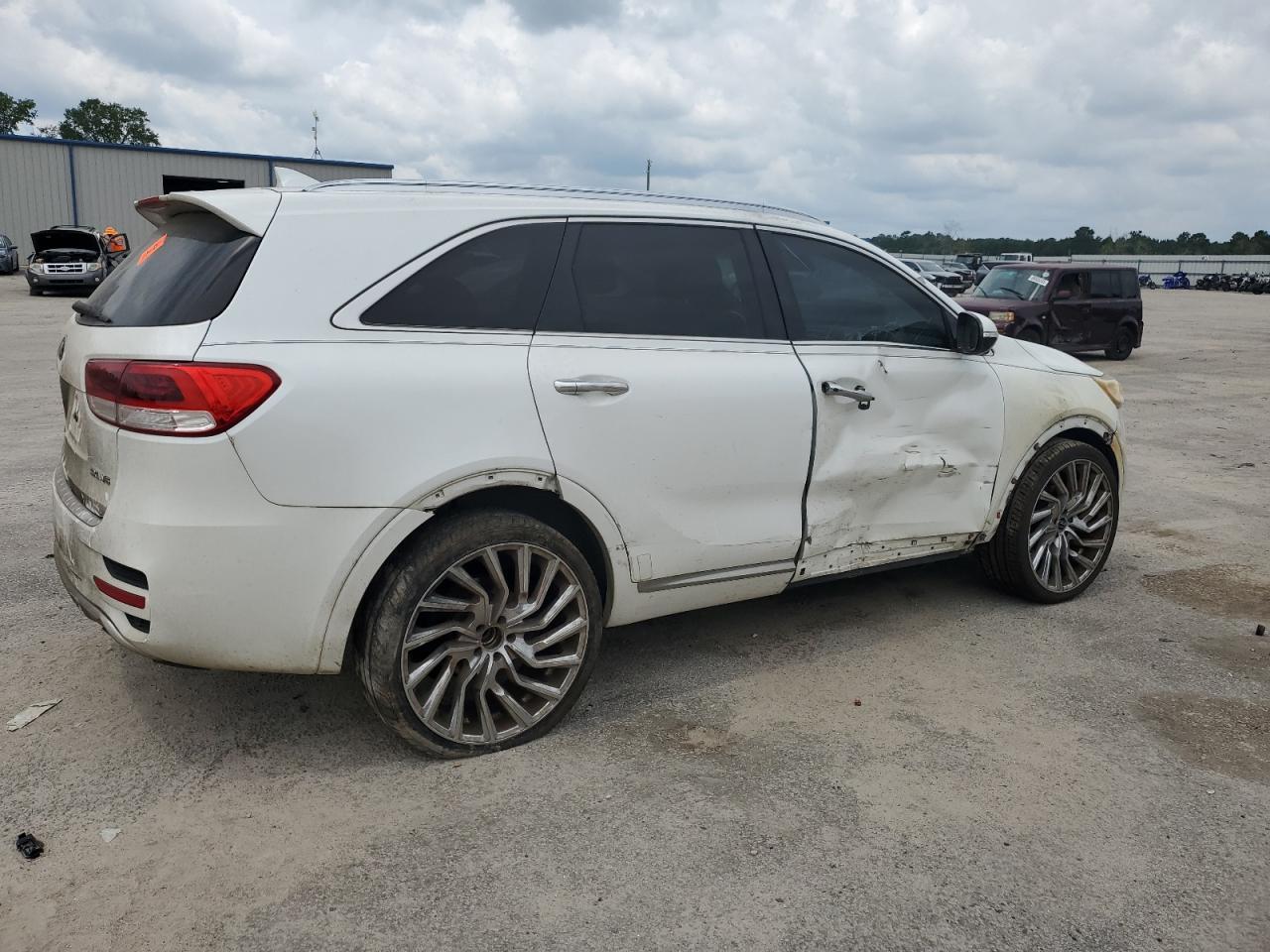 2016 KIA SORENTO