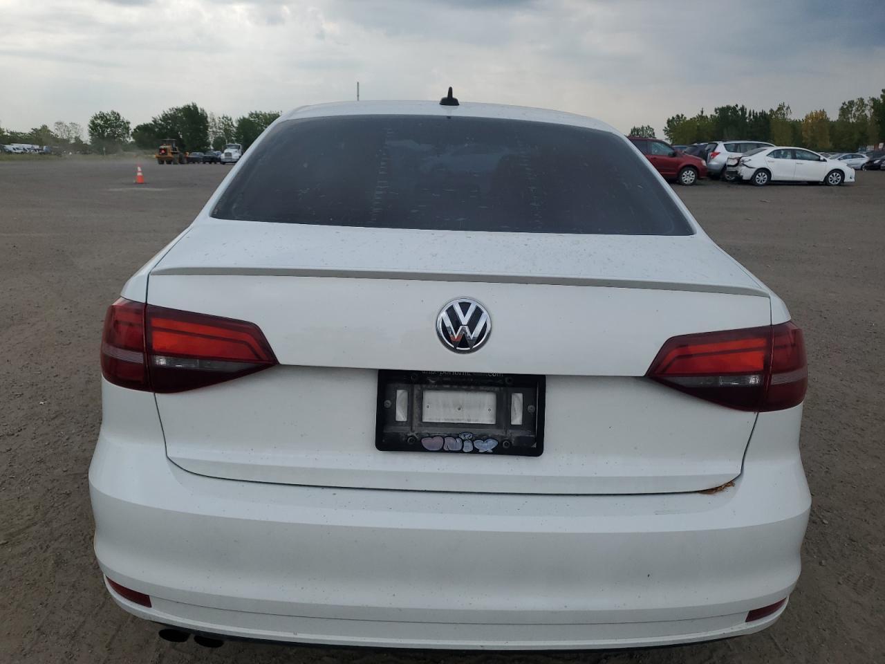 2016 VOLKSWAGEN JETTA