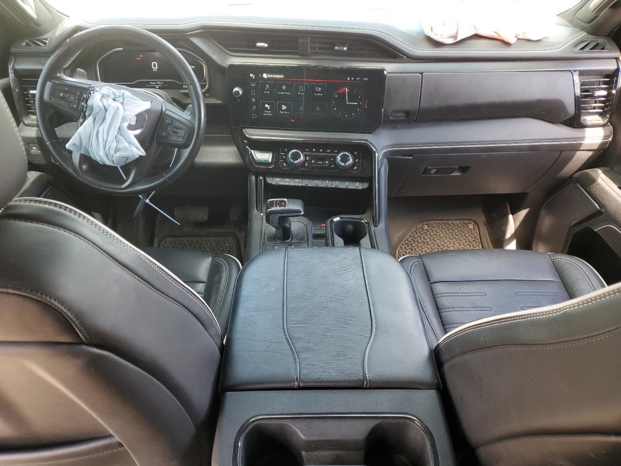 2023 GMC Sierra