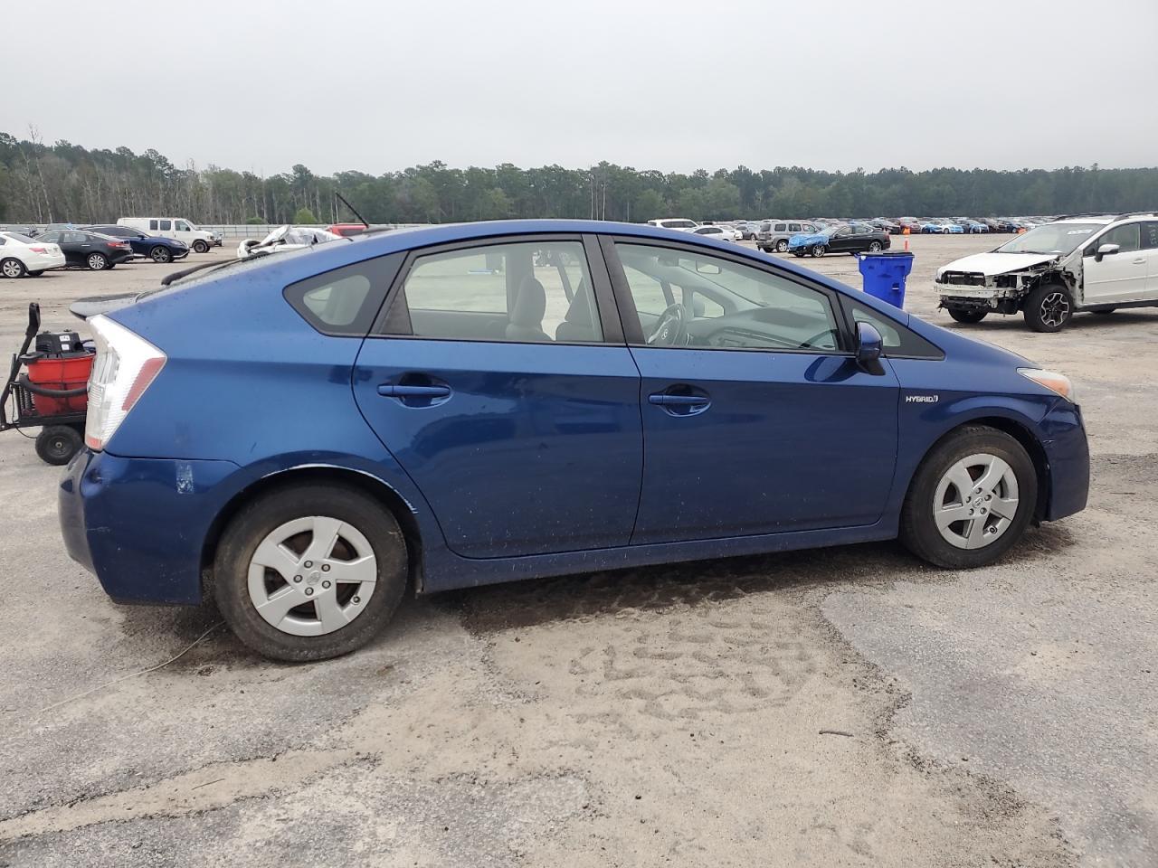 2010 TOYOTA PRIUS