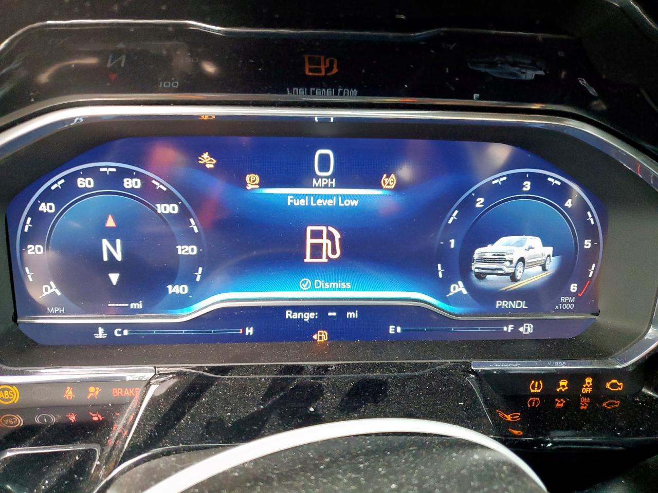 2024 CHEVROLET Silverado