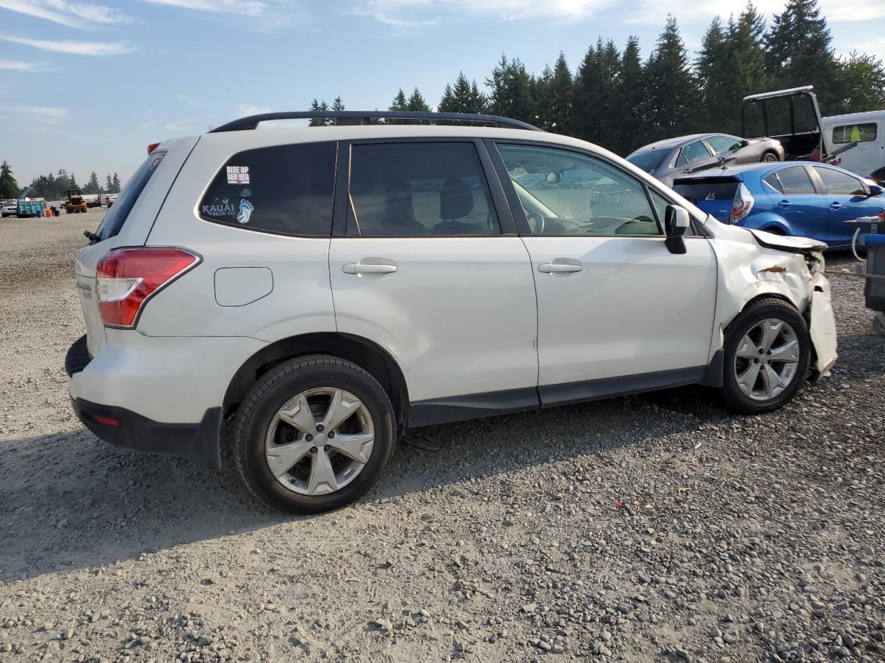 2016 SUBARU FORESTER