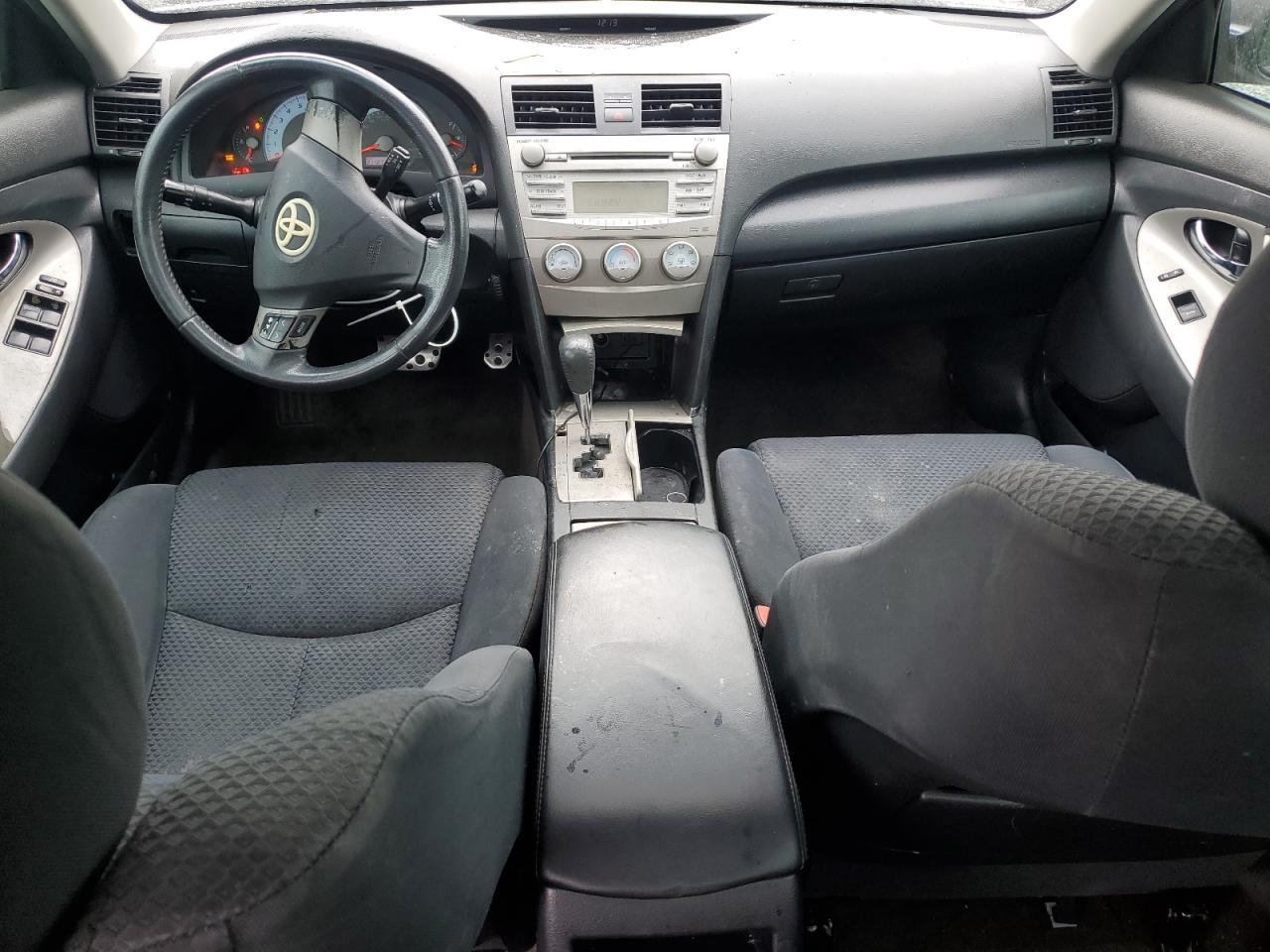2011 TOYOTA CAMRY