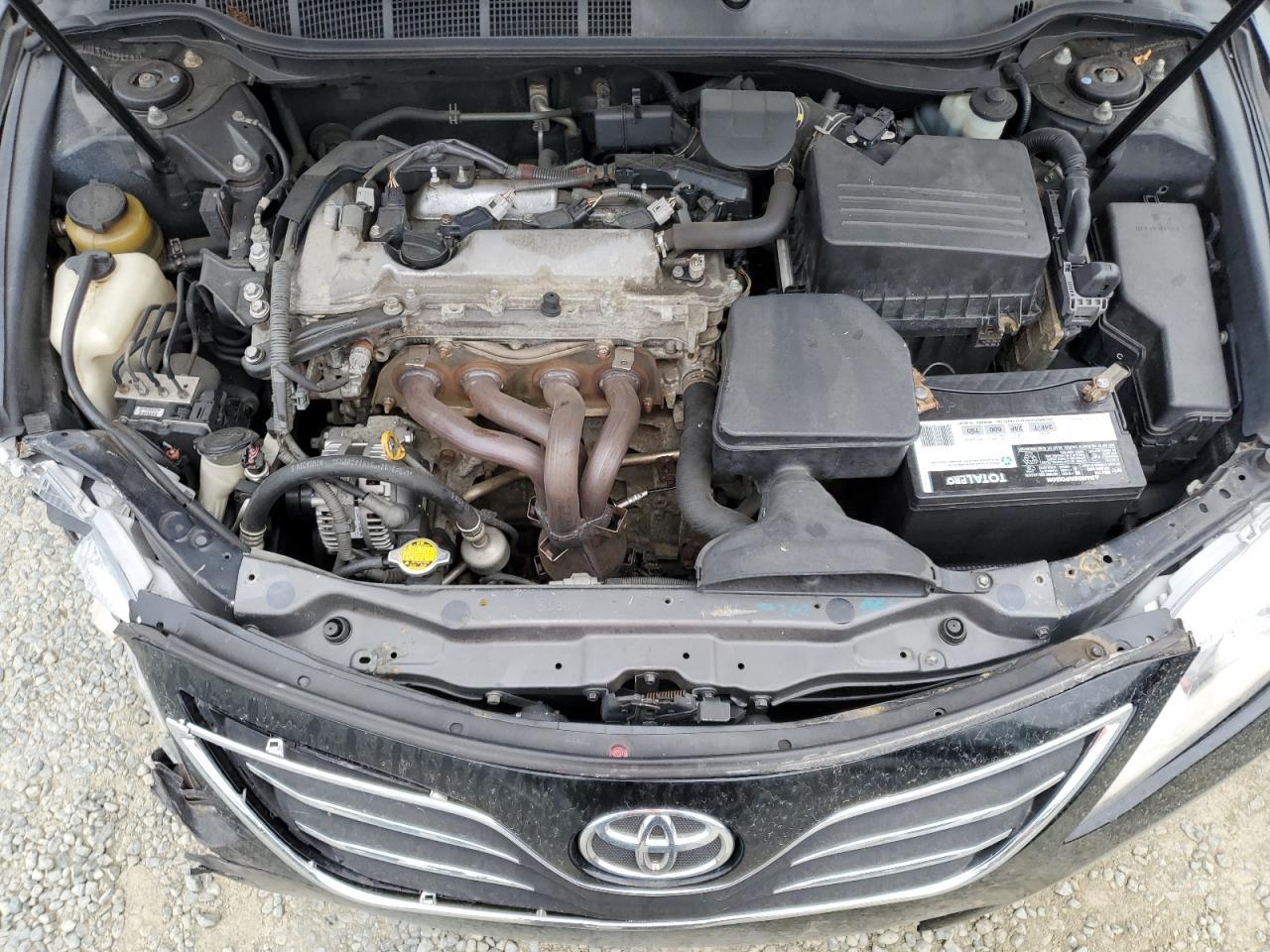 2011 TOYOTA CAMRY