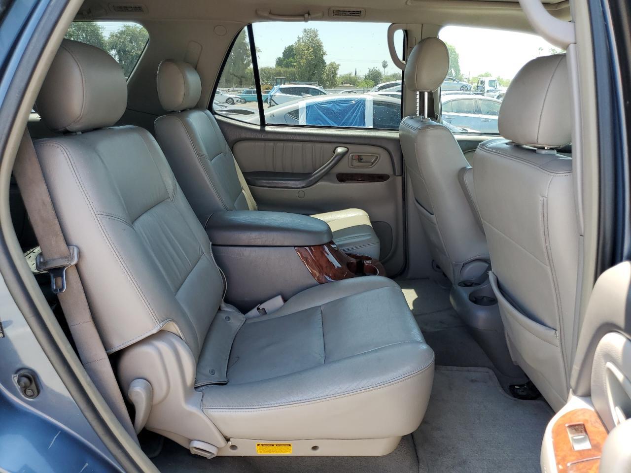 2007 TOYOTA Sequoia