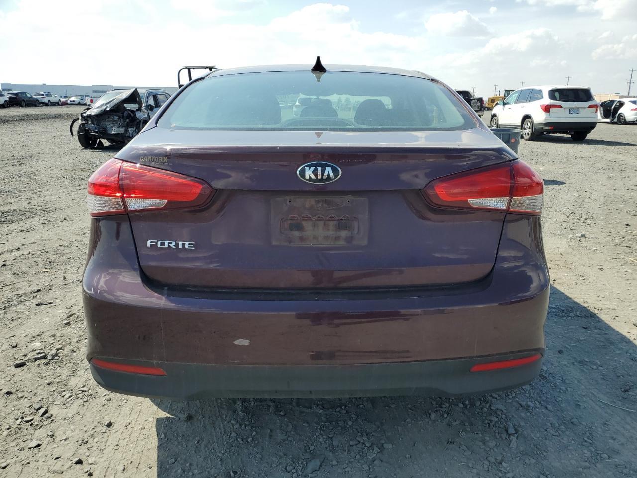 2017 KIA FORTE