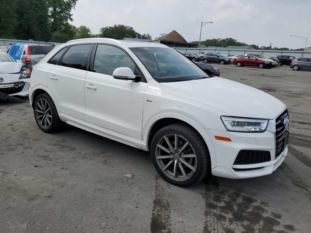 2018 AUDI Q3