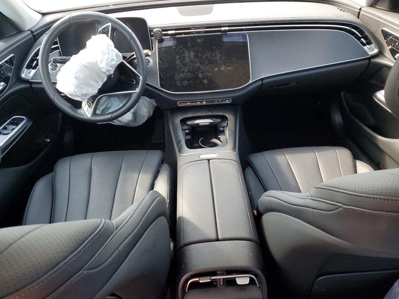 2024 MERCEDES-BENZ E-Class