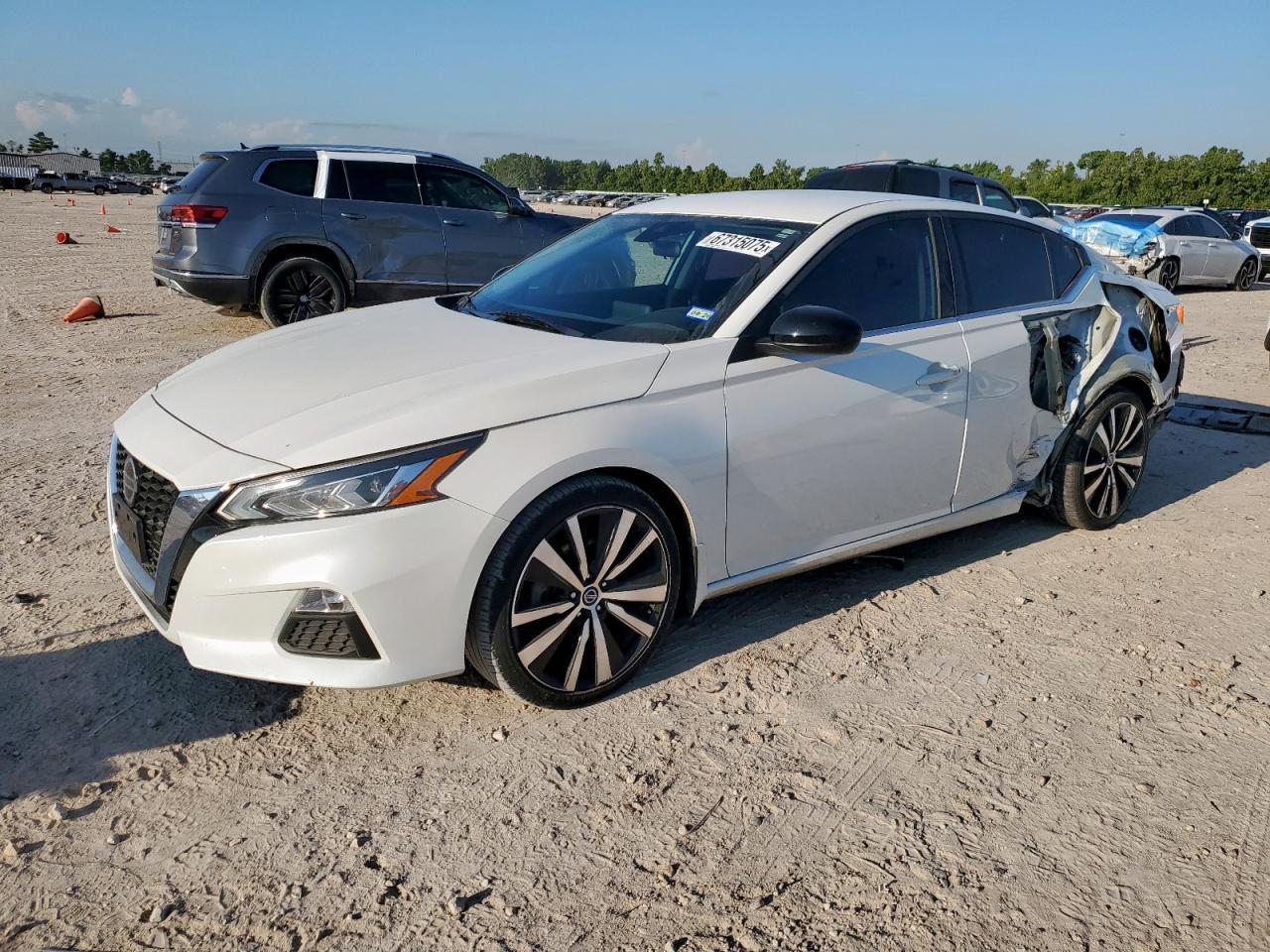 2022 NISSAN ALTIMA