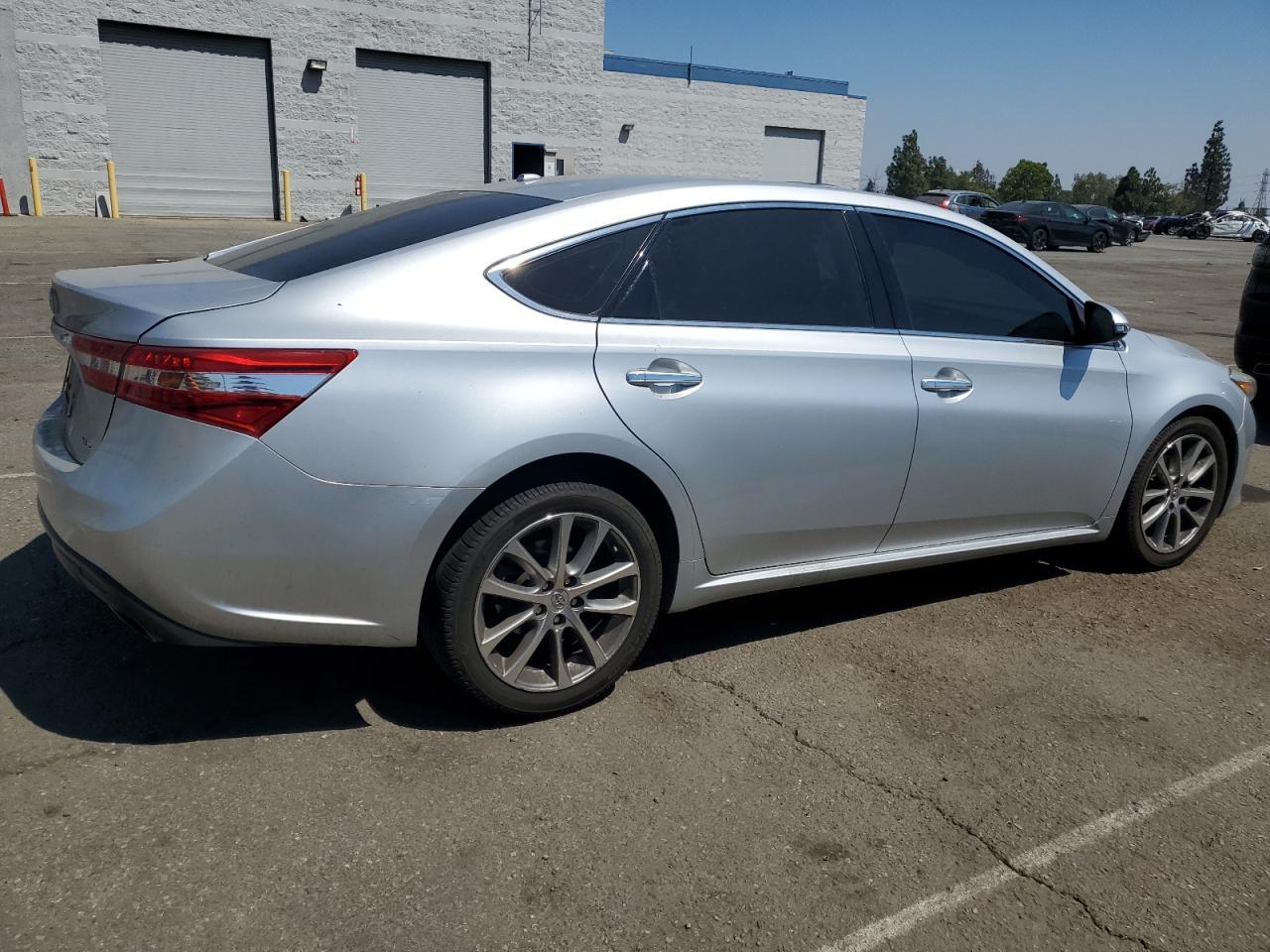 2014 TOYOTA Avalon