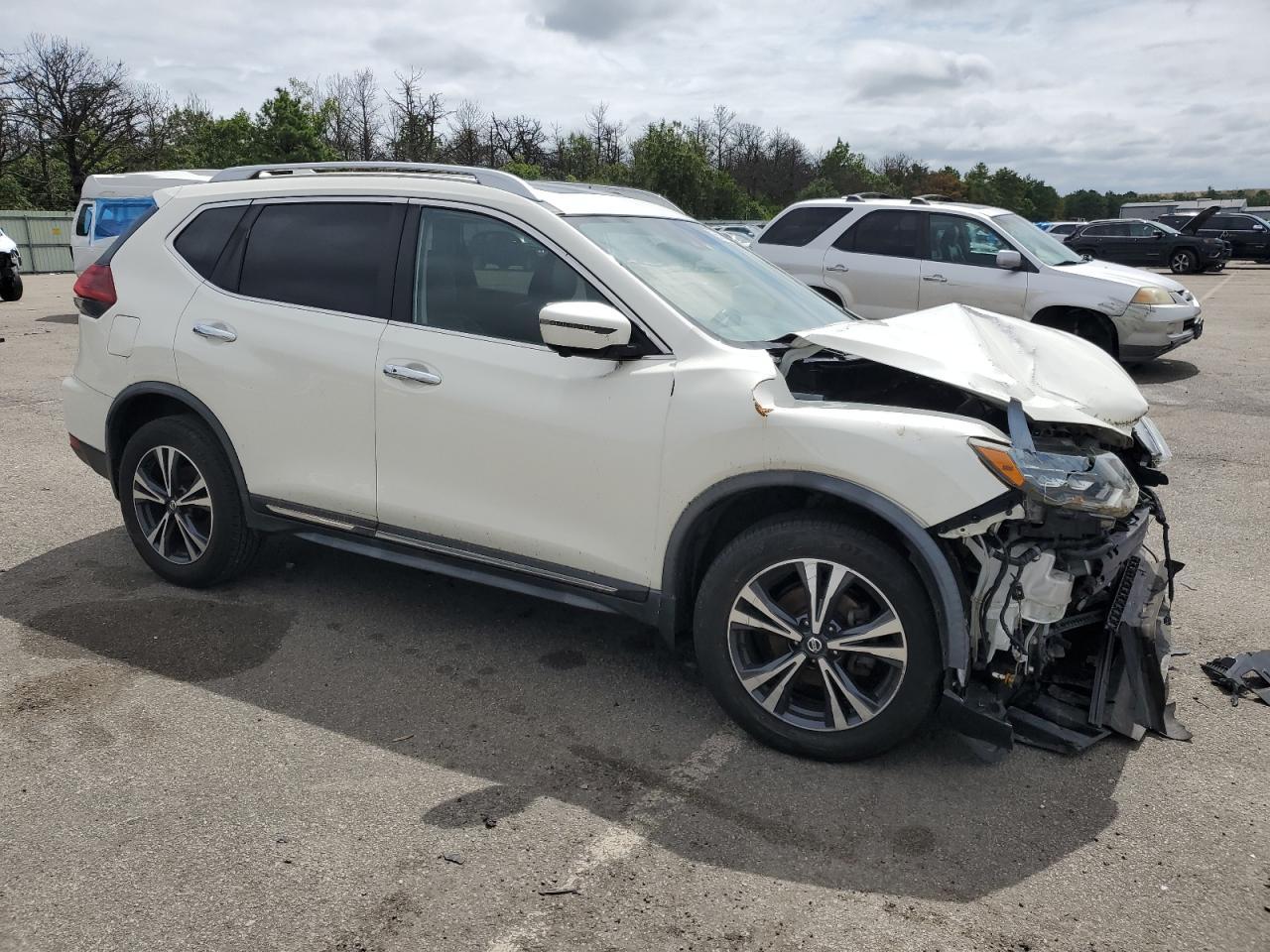 2018 NISSAN ROGUE