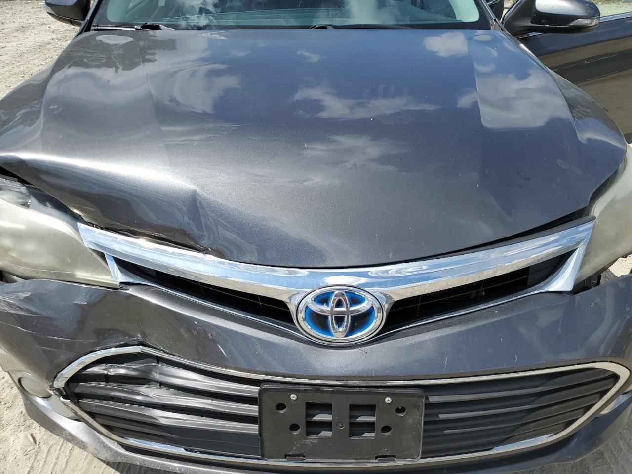 2013 TOYOTA Avalon