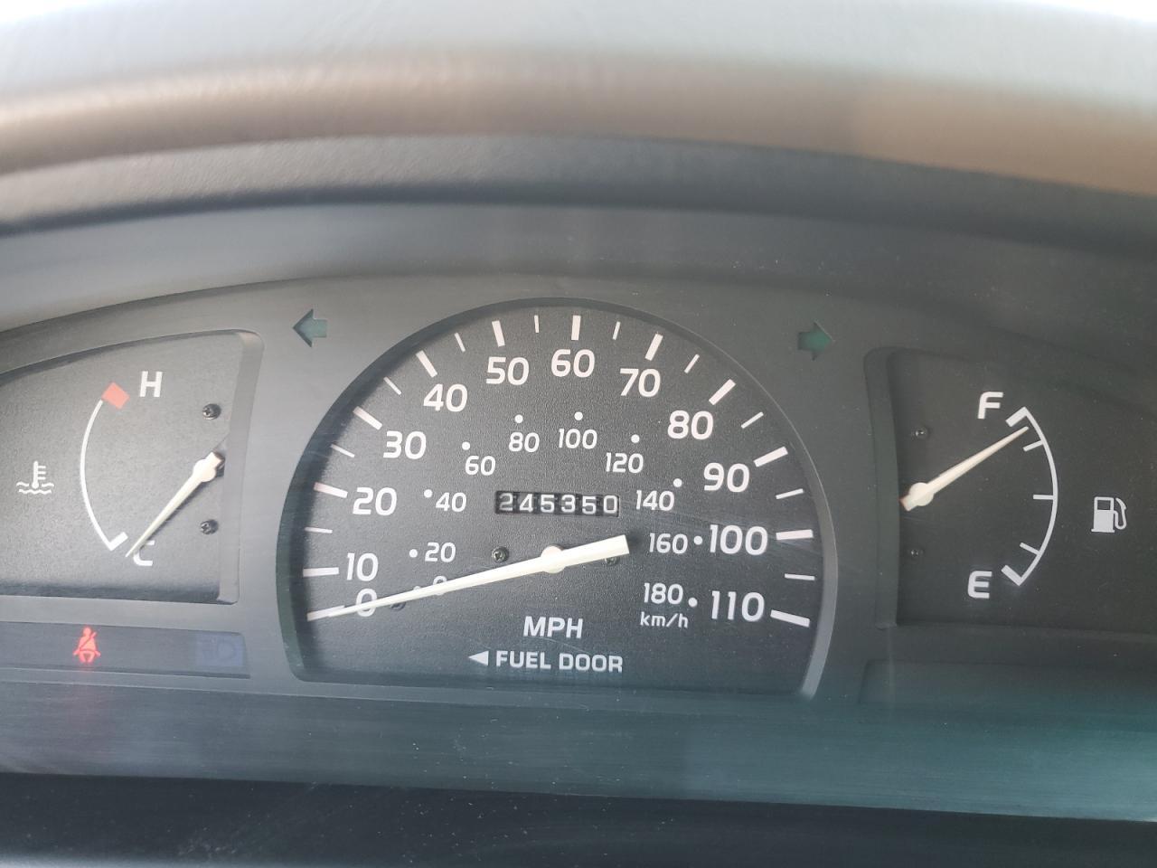 2004 TOYOTA TACOMA