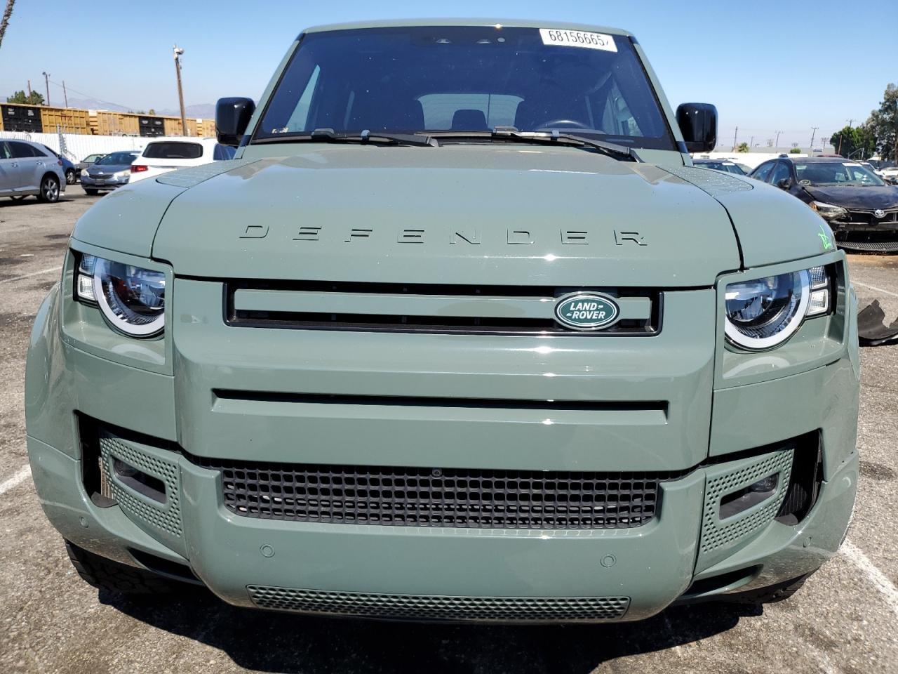 2022 LAND ROVER Defender