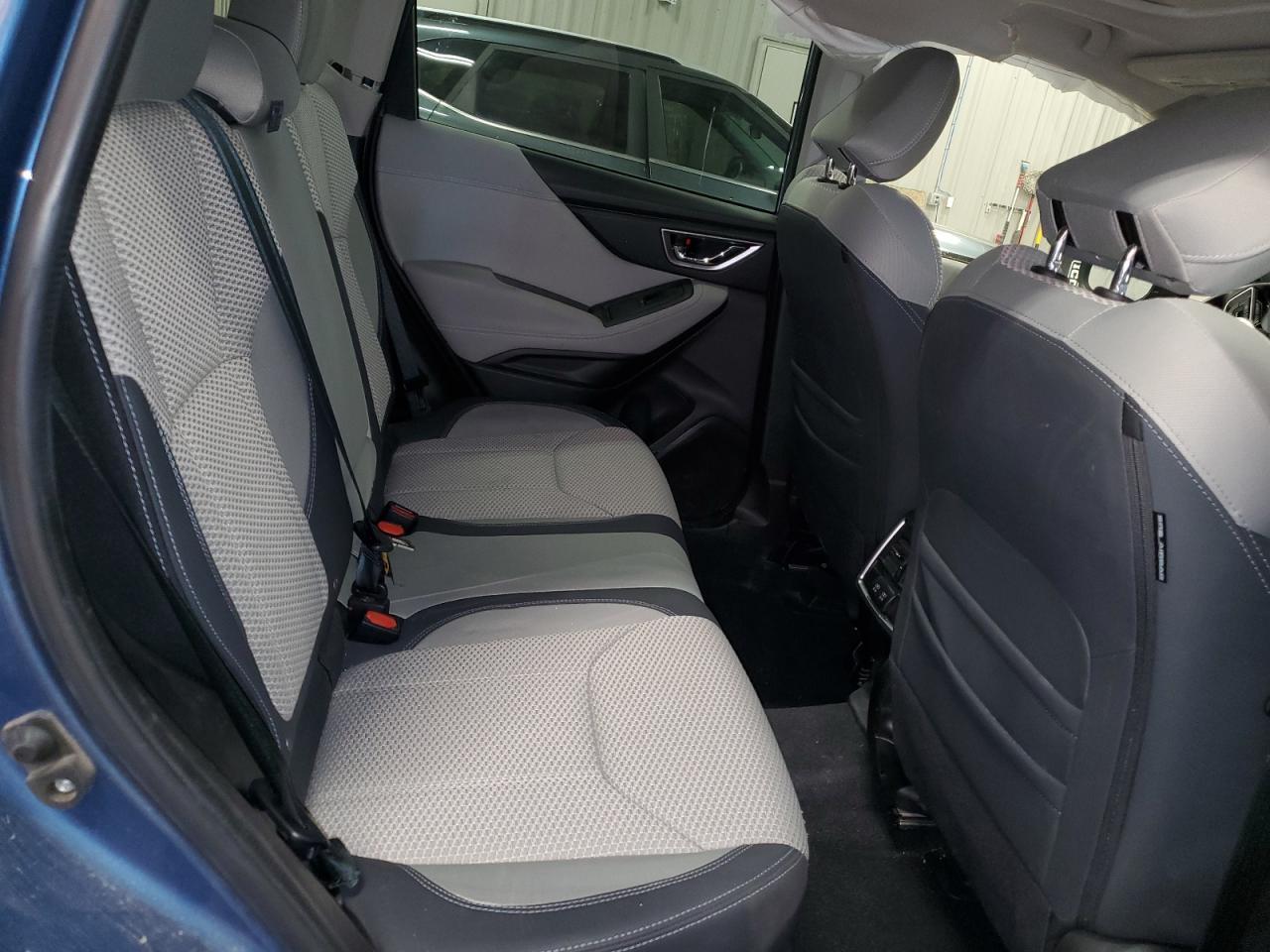 2021 SUBARU FORESTER