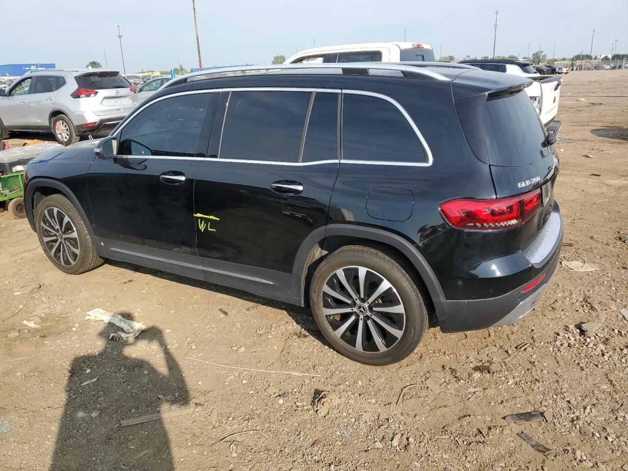 2023 MERCEDES-BENZ GLB-Class