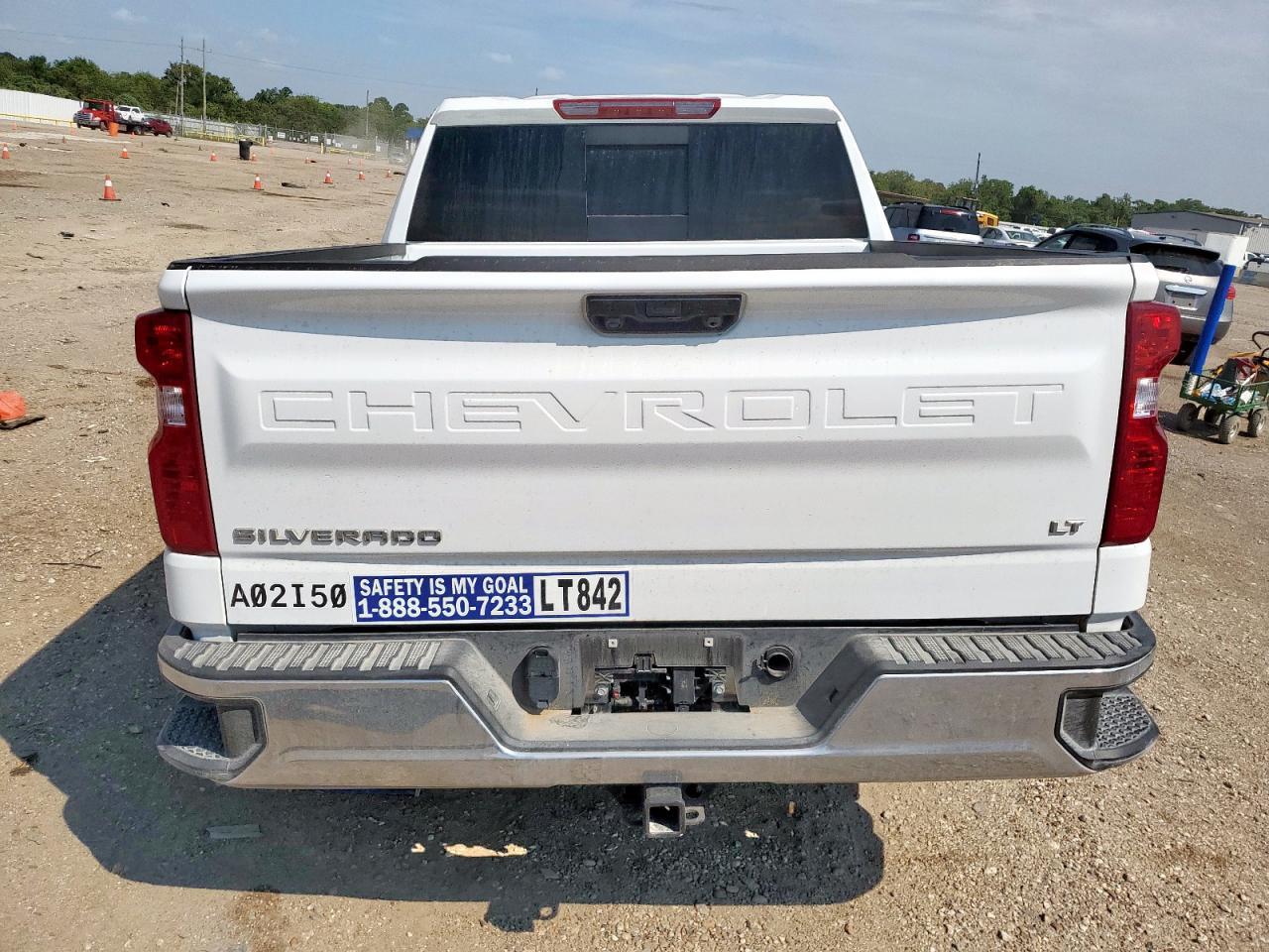 2025 CHEVROLET Silverado