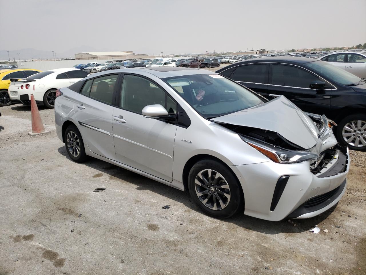 2022 TOYOTA PRIUS