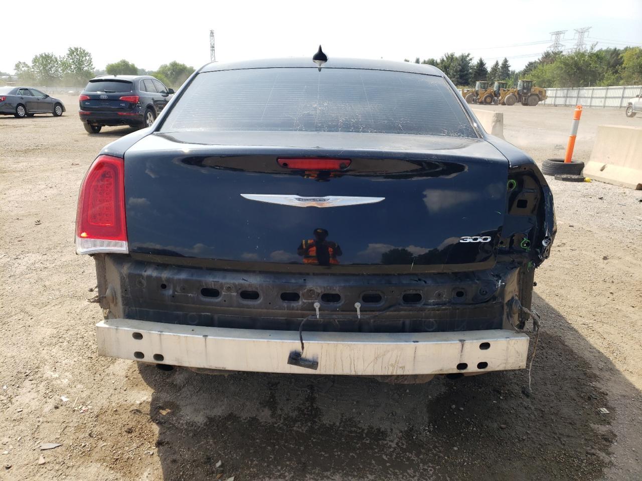2016 CHRYSLER 300