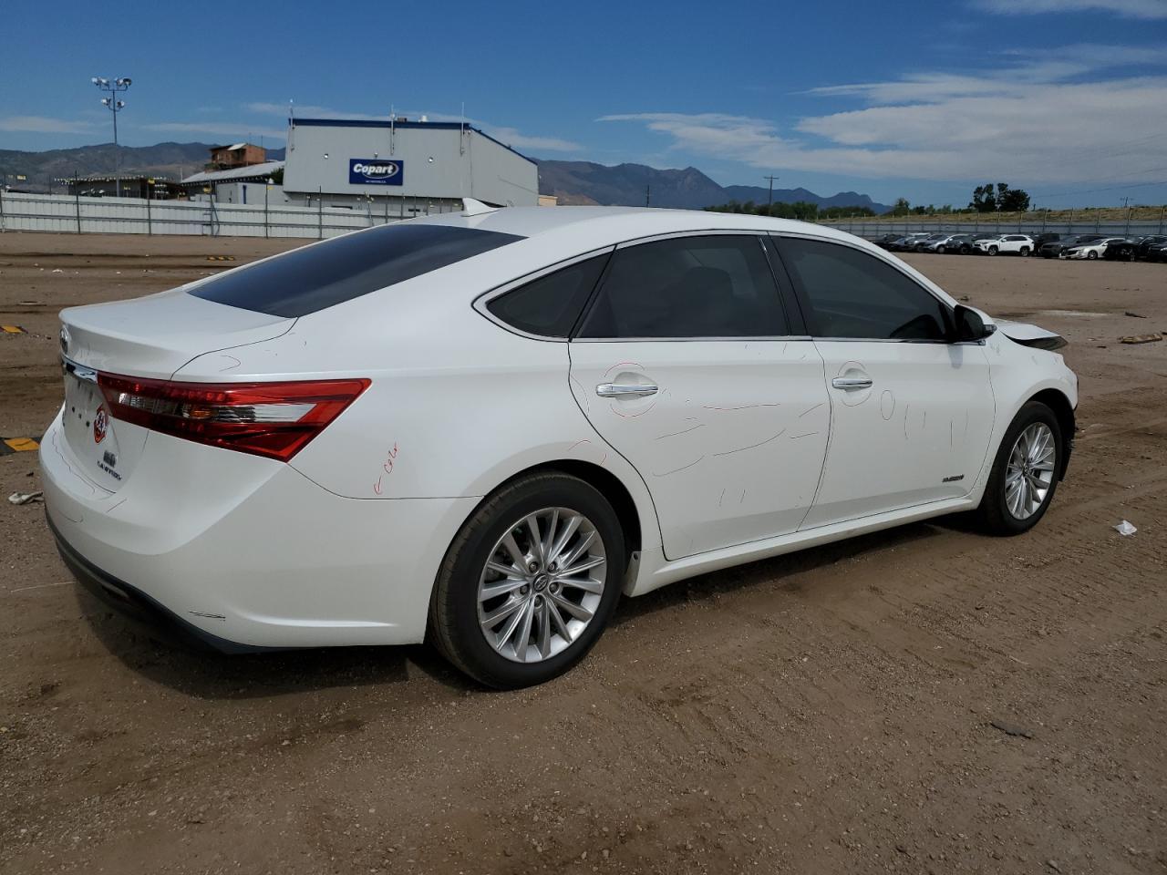 2018 TOYOTA Avalon