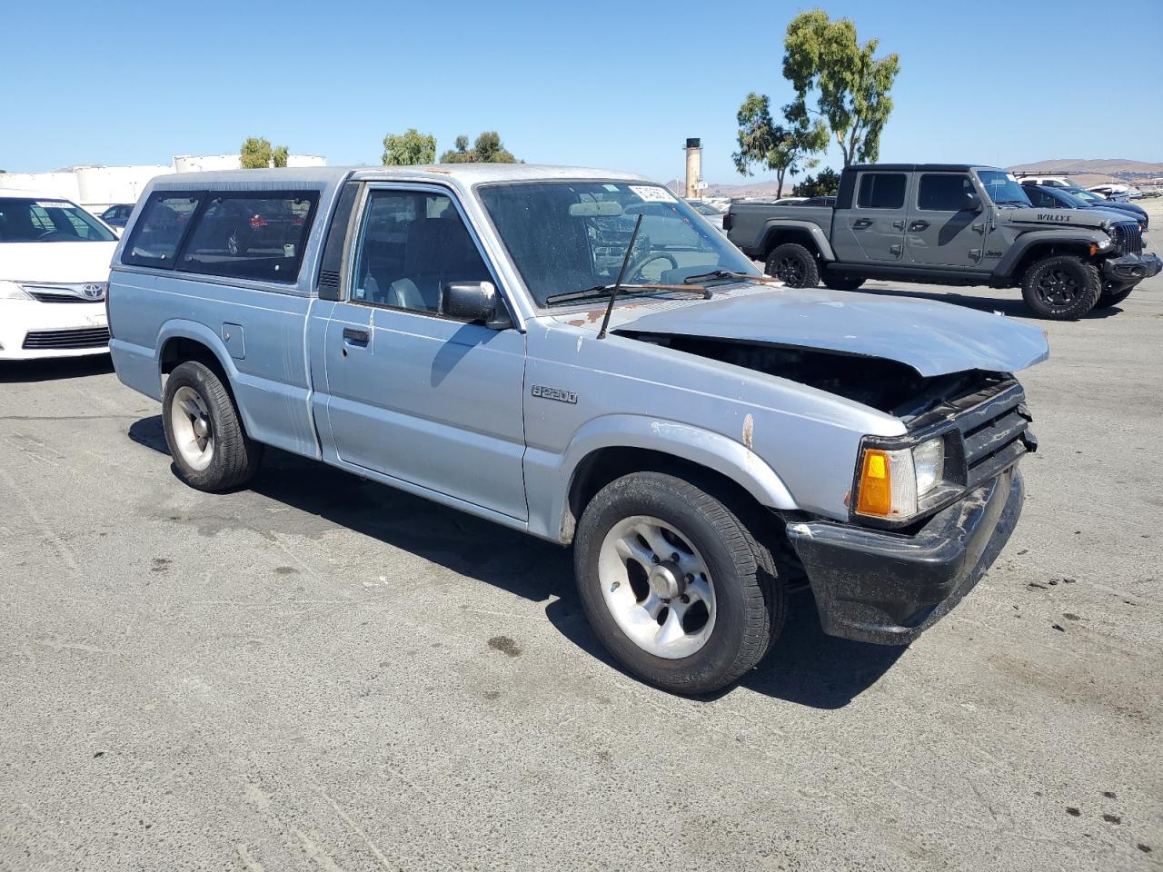 1991 MAZDA B2200