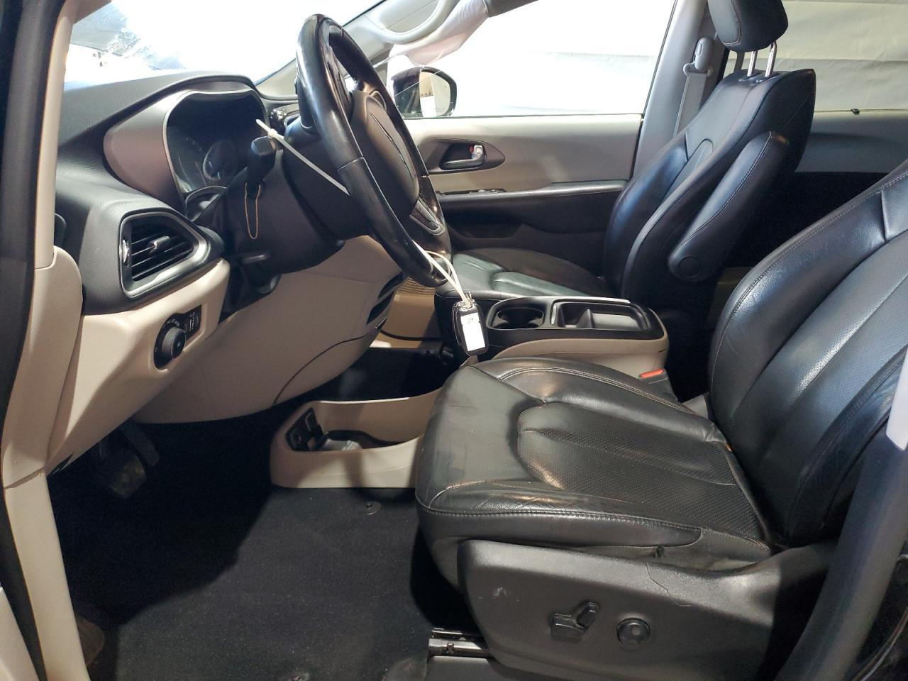 2020 CHRYSLER Pacifica