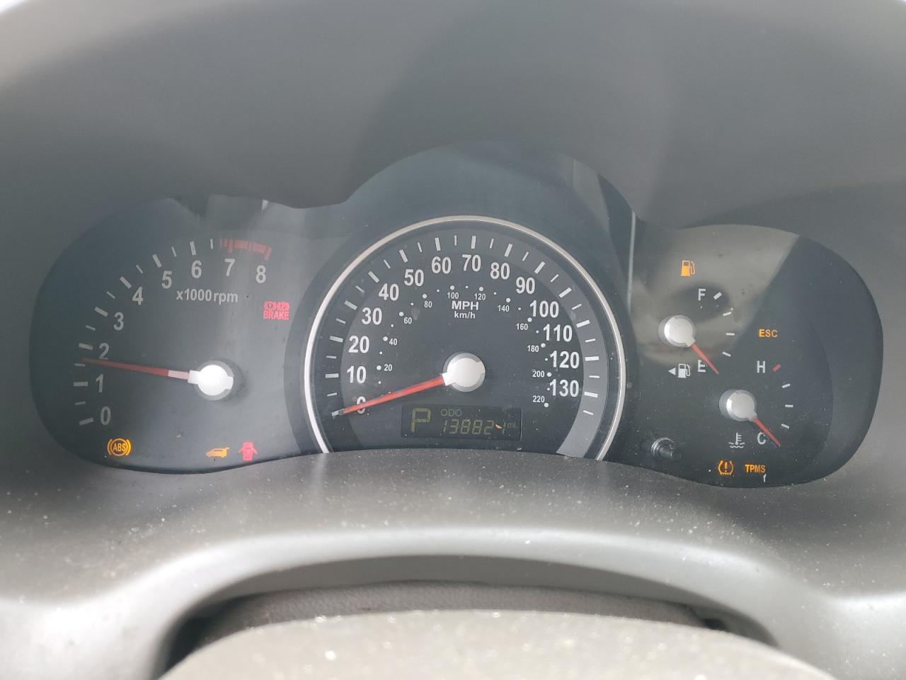 2011 KIA SEDONA
